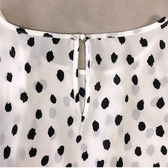 Banana Republic Dotted Blouse - Picture 9 of 9